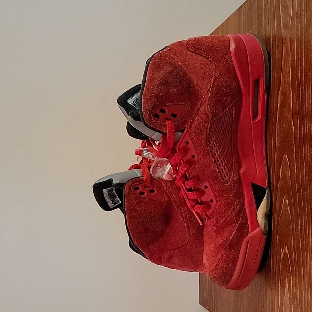 Nike Air Jordan 5 Retro Red Suede Sz 10 - Picture 7 of 8